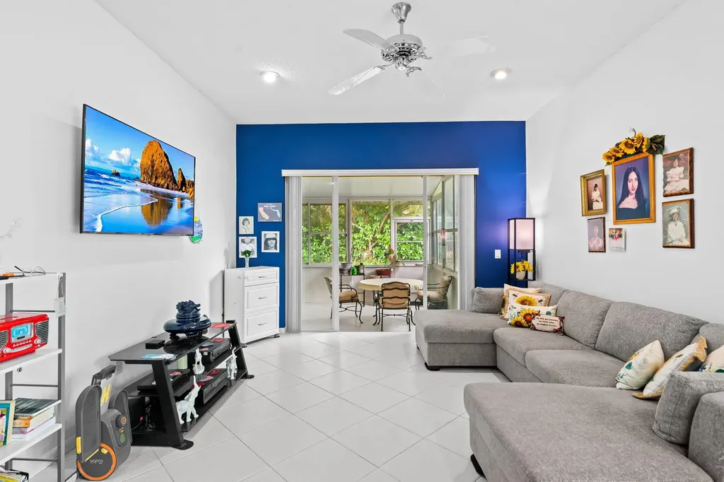 10156 Lombardy Drive Tamarac FL 33321