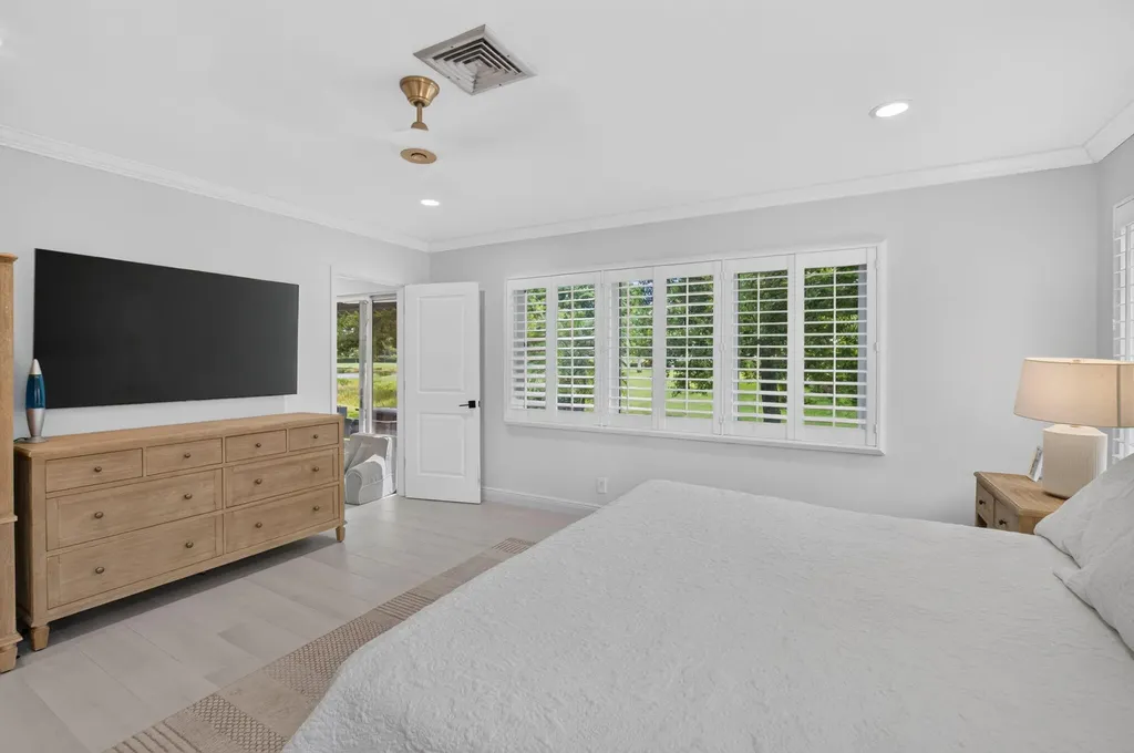 15 Holly Villas Boynton Beach FL 33436