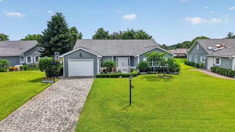 15 Holly Villas Boynton Beach FL 33436