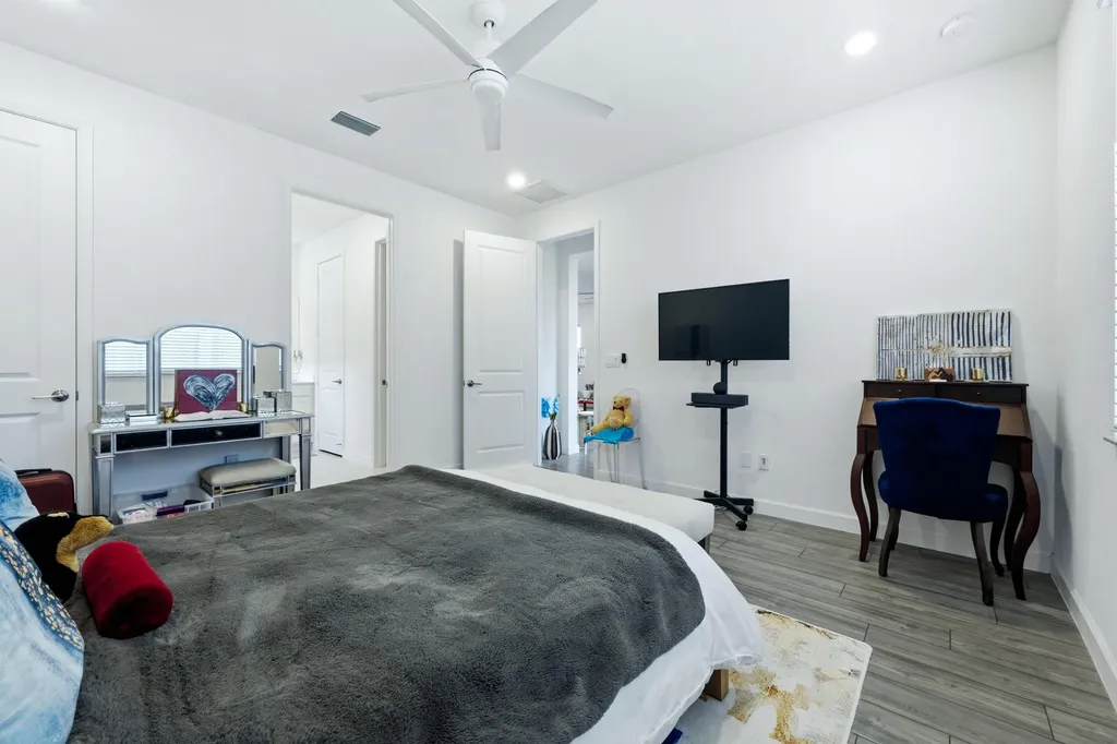 13456 Purple Mountain Pass Delray Beach FL 33484