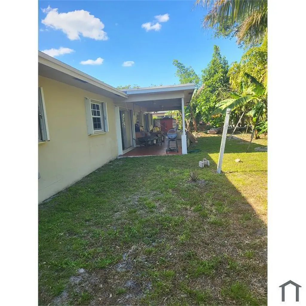 4891 NW 7th Drive Plantation FL 33317