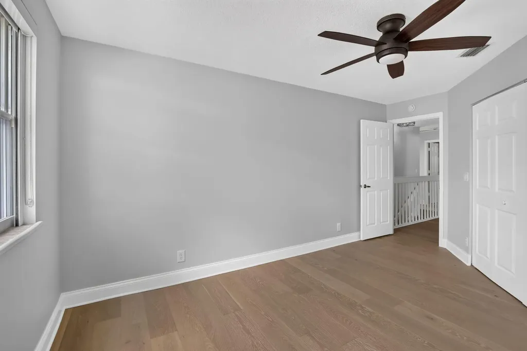 9444 NW 8th Circle Plantation FL 33324