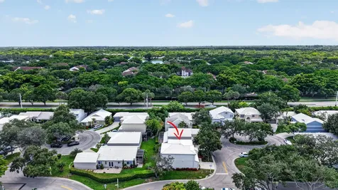 9444 NW 8th Circle Plantation FL 33324