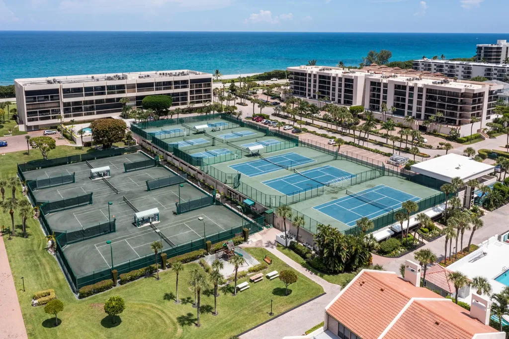 2697 N Ocean Boulevard Boca Raton FL 33431