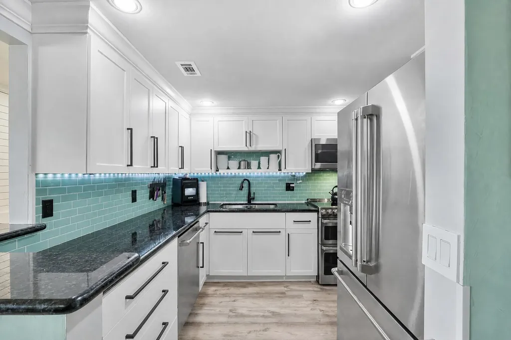 305 N Pompano Beach Boulevard Pompano Beach FL 33062