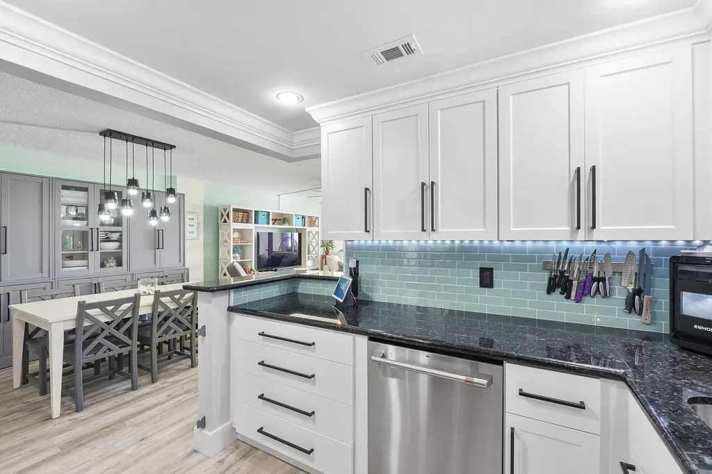 305 N Pompano Beach Boulevard Pompano Beach FL 33062