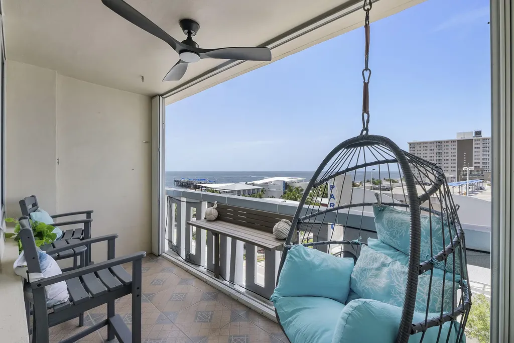 305 N Pompano Beach Boulevard Pompano Beach FL 33062