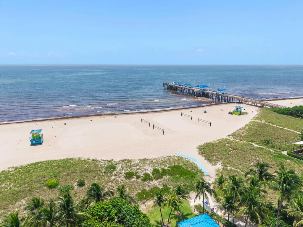 305 N Pompano Beach Boulevard Pompano Beach FL 33062