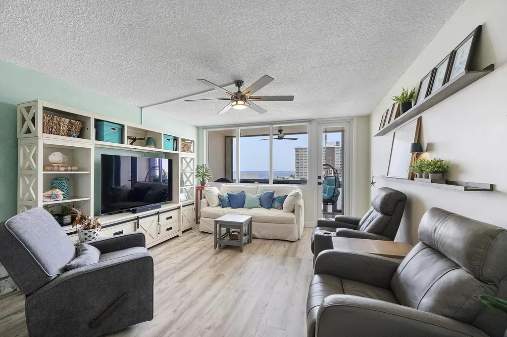 305 N Pompano Beach Boulevard Pompano Beach FL 33062