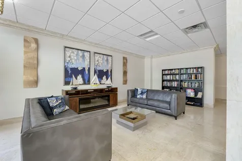 305 N Pompano Beach Boulevard Pompano Beach FL 33062