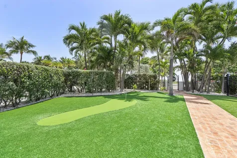 305 N Pompano Beach Boulevard Pompano Beach FL 33062