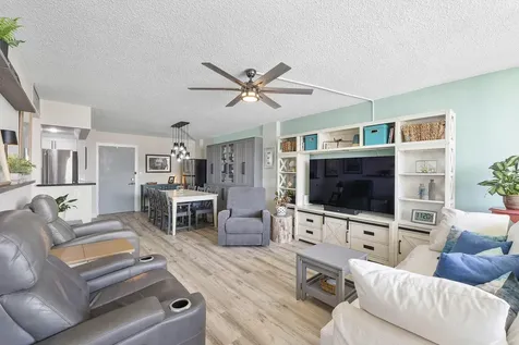 305 N Pompano Beach Boulevard Pompano Beach FL 33062