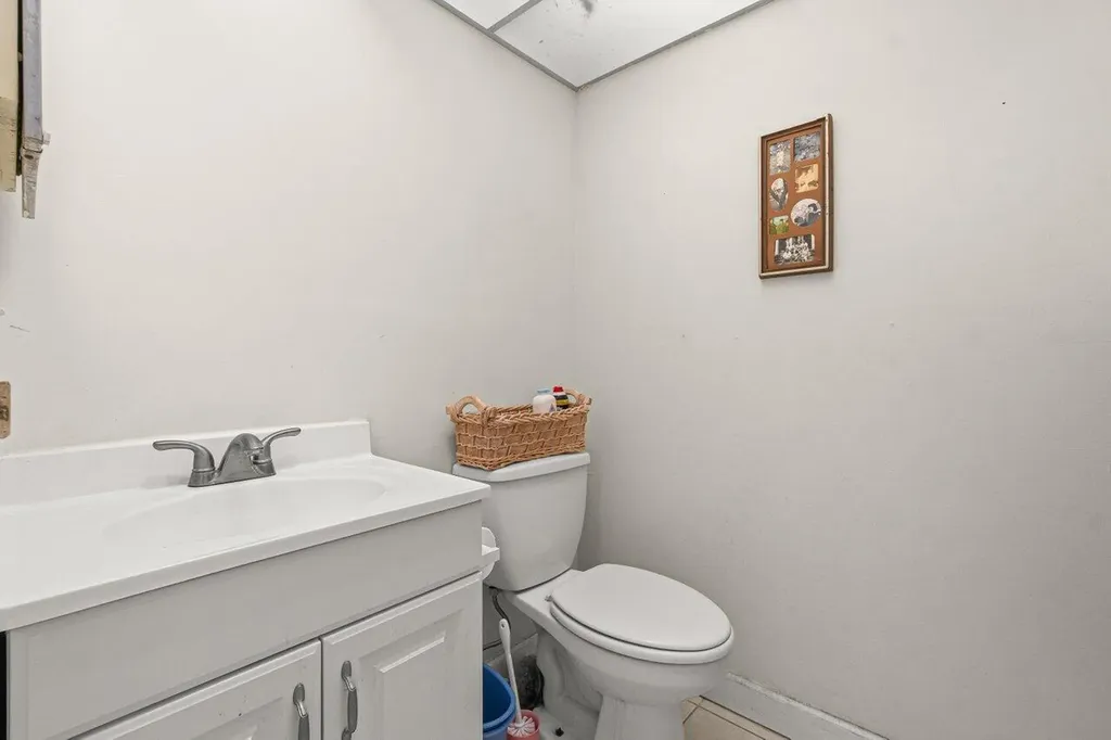 690 Brittany O Delray Beach FL 33446