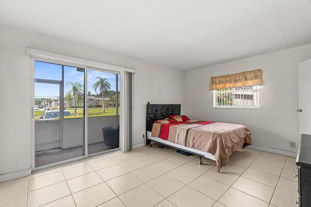 690 Brittany O Delray Beach FL 33446