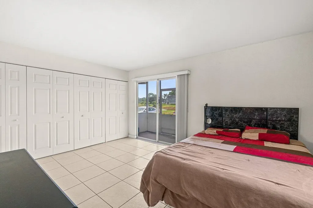 690 Brittany O Delray Beach FL 33446
