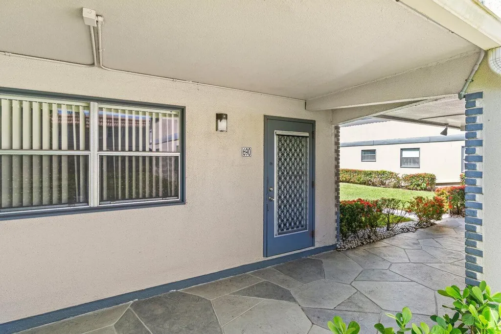 690 Brittany O Delray Beach FL 33446