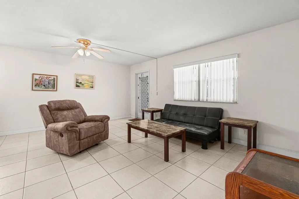 690 Brittany O Delray Beach FL 33446