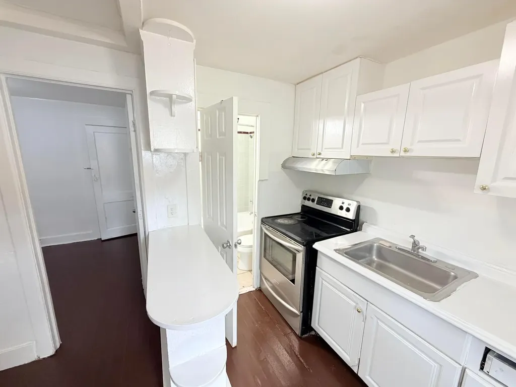 4343 Pinewood Avenue West Palm Beach FL 33407