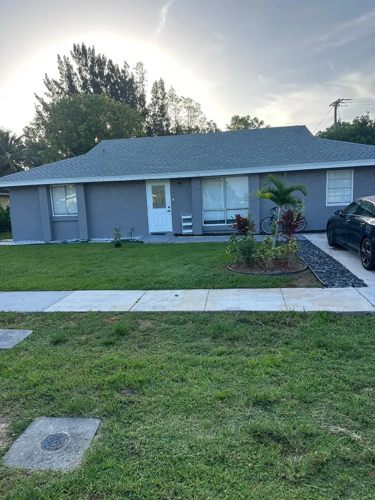 880 Camellia Drive Royal Palm Beach FL 33411