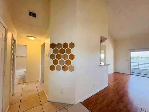 3409 NW 44th Street Oakland Park FL 33309