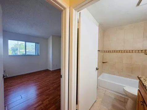 3409 NW 44th Street Oakland Park FL 33309
