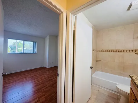 3409 NW 44th Street Oakland Park FL 33309