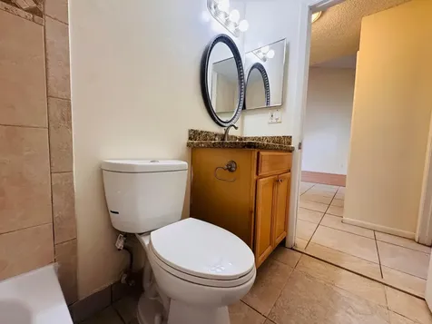 3409 NW 44th Street Oakland Park FL 33309