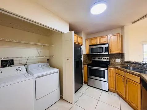3409 NW 44th Street Oakland Park FL 33309