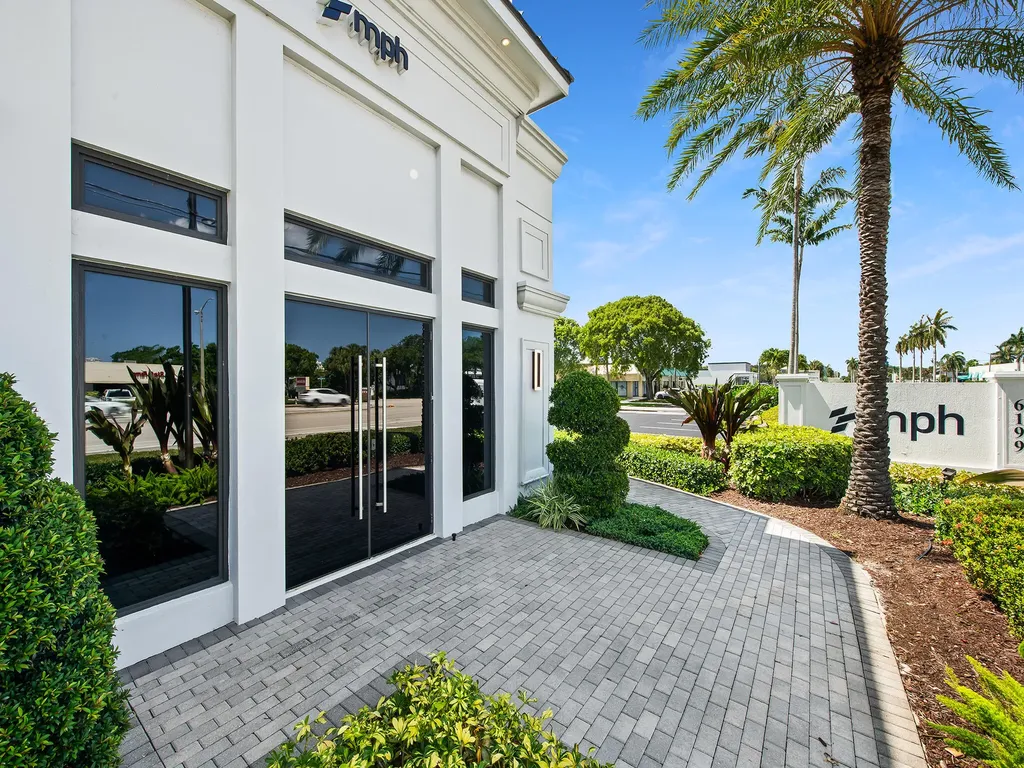 6199 N Federal Highway Boca Raton FL 33487
