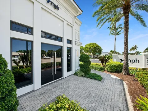 6199 N Federal Highway Boca Raton FL 33487