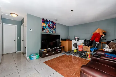 925 S Pine Street Lake Worth FL 33460