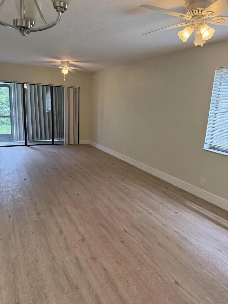 9150 NW 38th Drive Coral Springs FL 33065