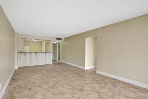 3 Royal Palm Way Boca Raton FL 33432