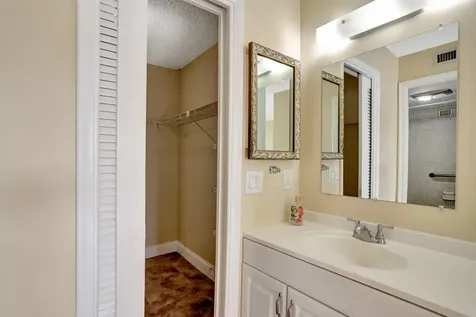3 Royal Palm Way Boca Raton FL 33432