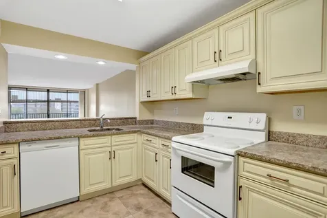 3 Royal Palm Way Boca Raton FL 33432