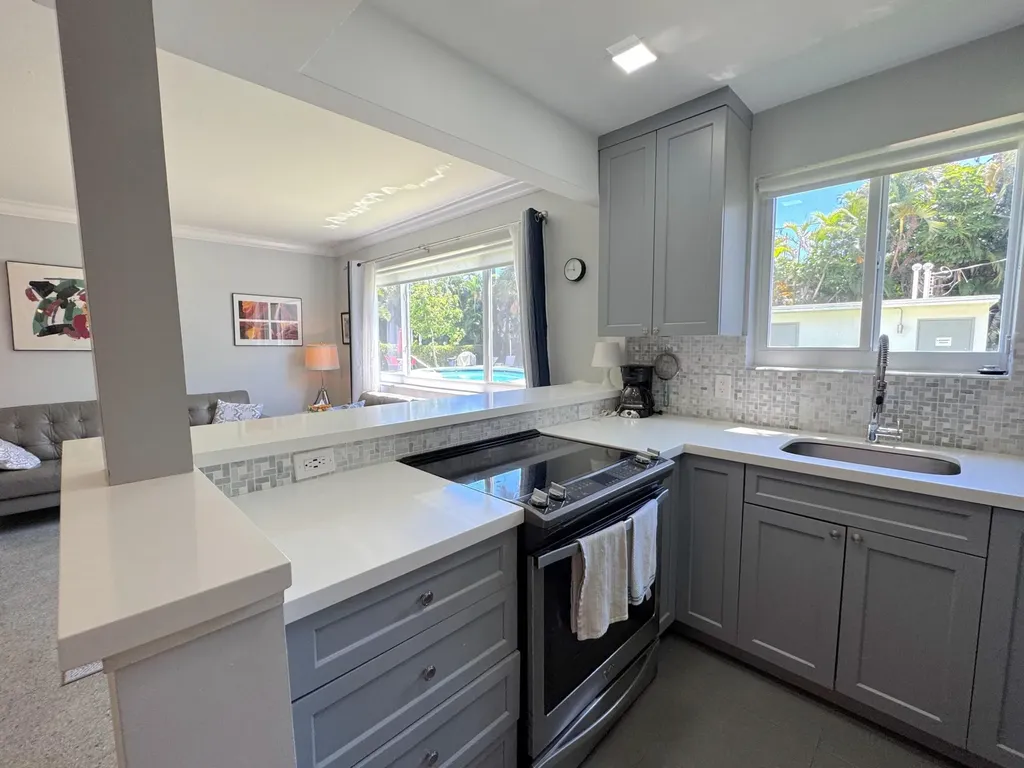 624 Antioch Avenue Fort Lauderdale FL 33304
