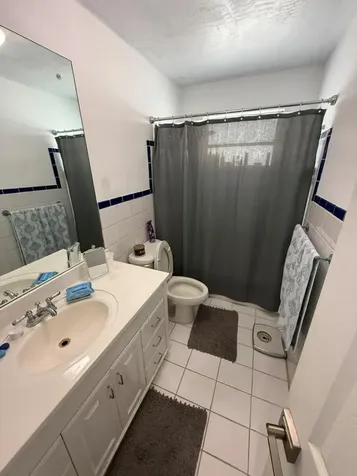 9340 NW 21st Manor Sunrise FL 33322