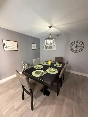 9340 NW 21st Manor Sunrise FL 33322