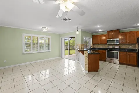 9746 SE Landing Place Tequesta FL 33469
