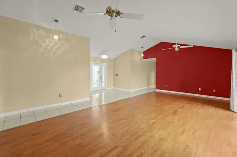 9746 SE Landing Place Tequesta FL 33469