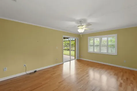 9746 SE Landing Place Tequesta FL 33469