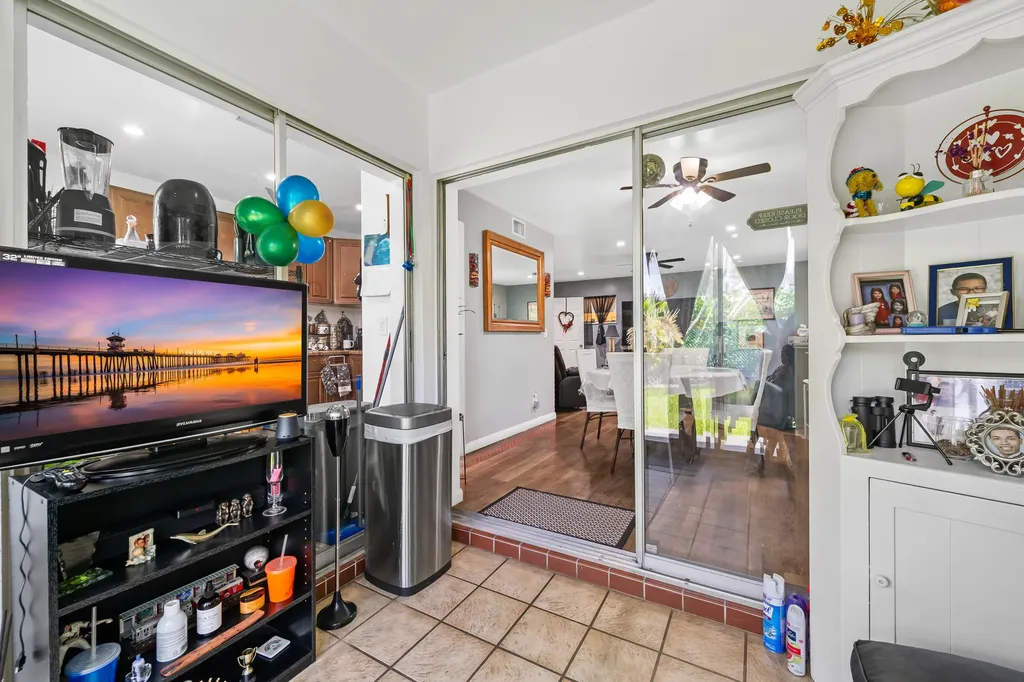 24 Colonial Club Drive Boynton Beach FL 33435