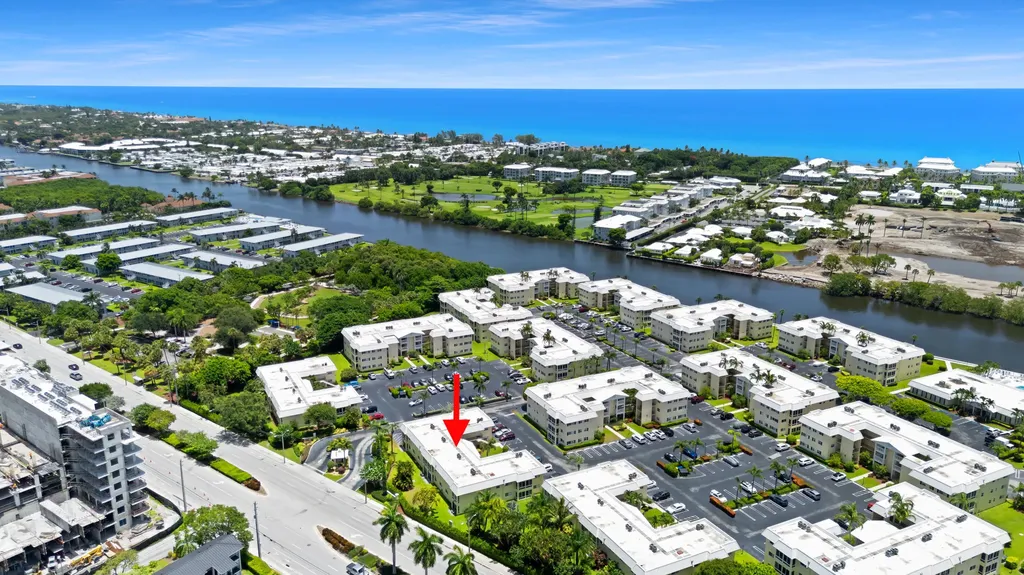 24 Colonial Club Drive Boynton Beach FL 33435