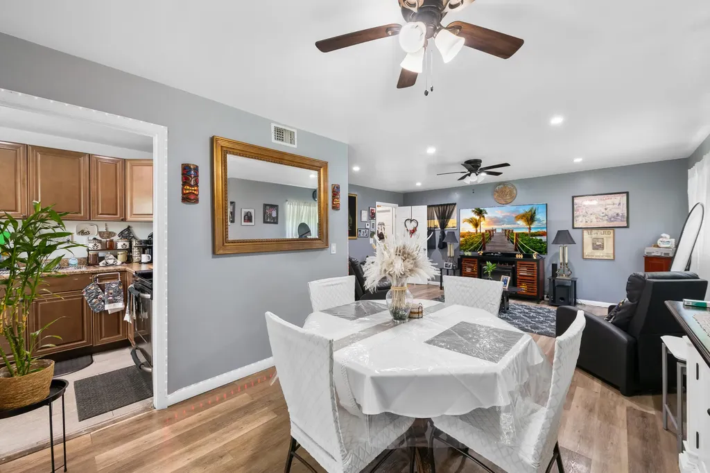 24 Colonial Club Drive Boynton Beach FL 33435