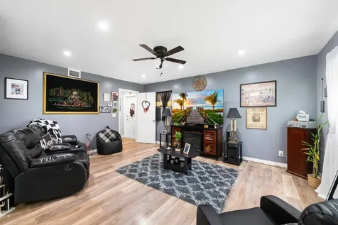 24 Colonial Club Drive Boynton Beach FL 33435
