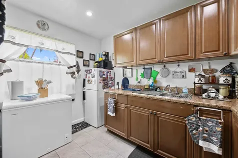 24 Colonial Club Drive Boynton Beach FL 33435