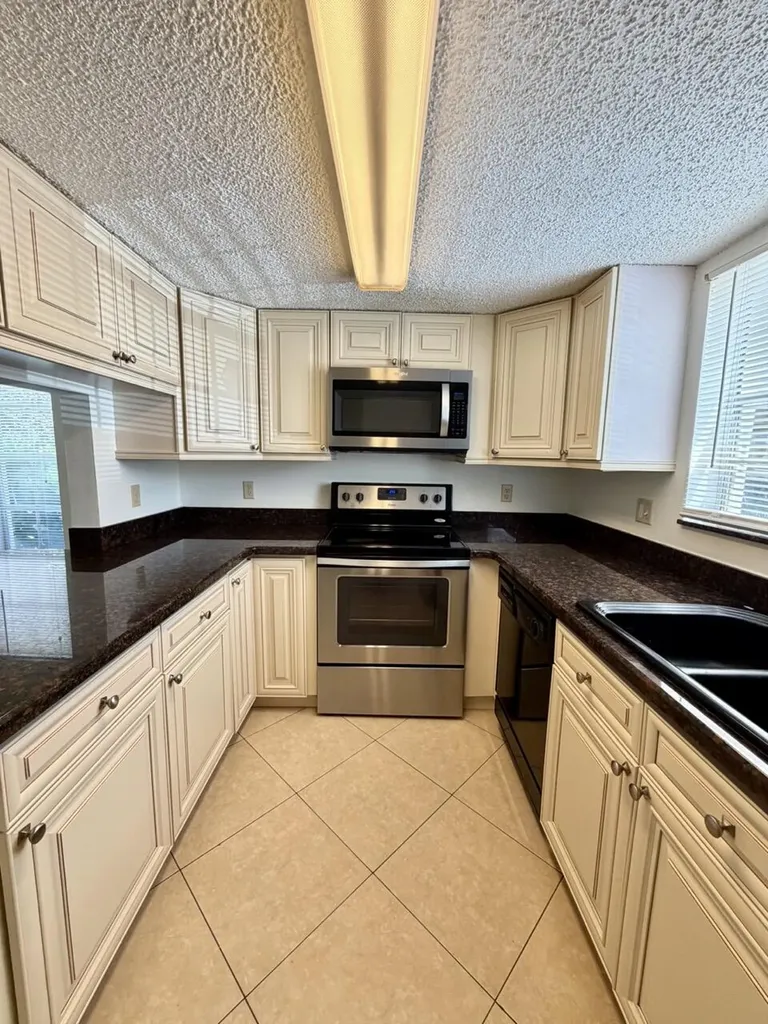 6308 La Costa Drive Boca Raton FL 33433
