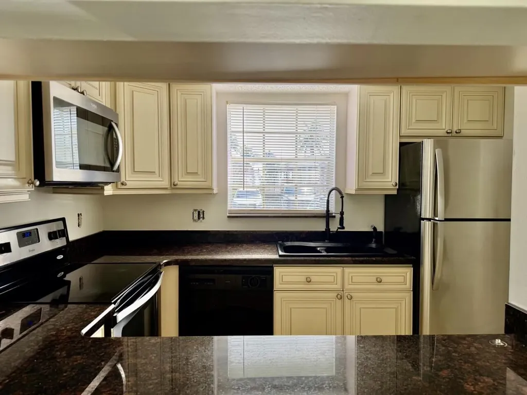 6308 La Costa Drive Boca Raton FL 33433