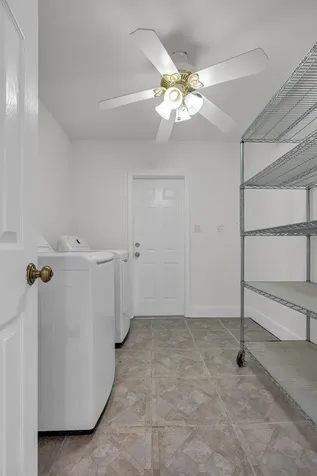 2100 N 57th Avenue Hollywood FL 33021