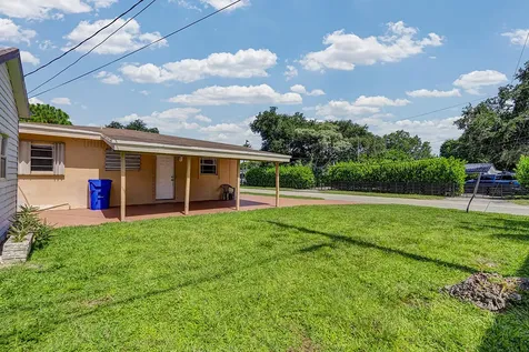 2100 N 57th Avenue Hollywood FL 33021
